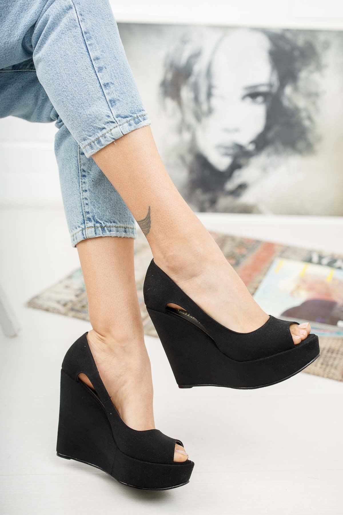 Cosef Siyah Süet Dolgu Topuklu Kadın Ayakkabı