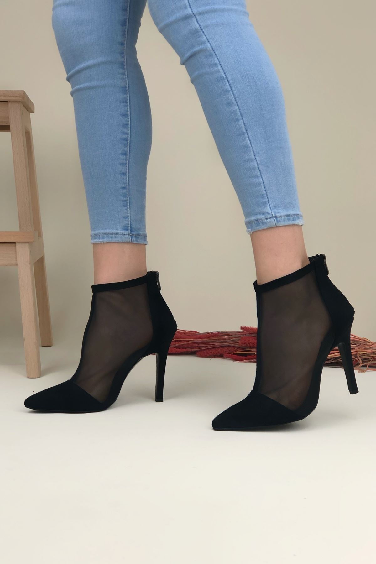 Freya Siyah Süet Topuklu Kadın Ayakkabı