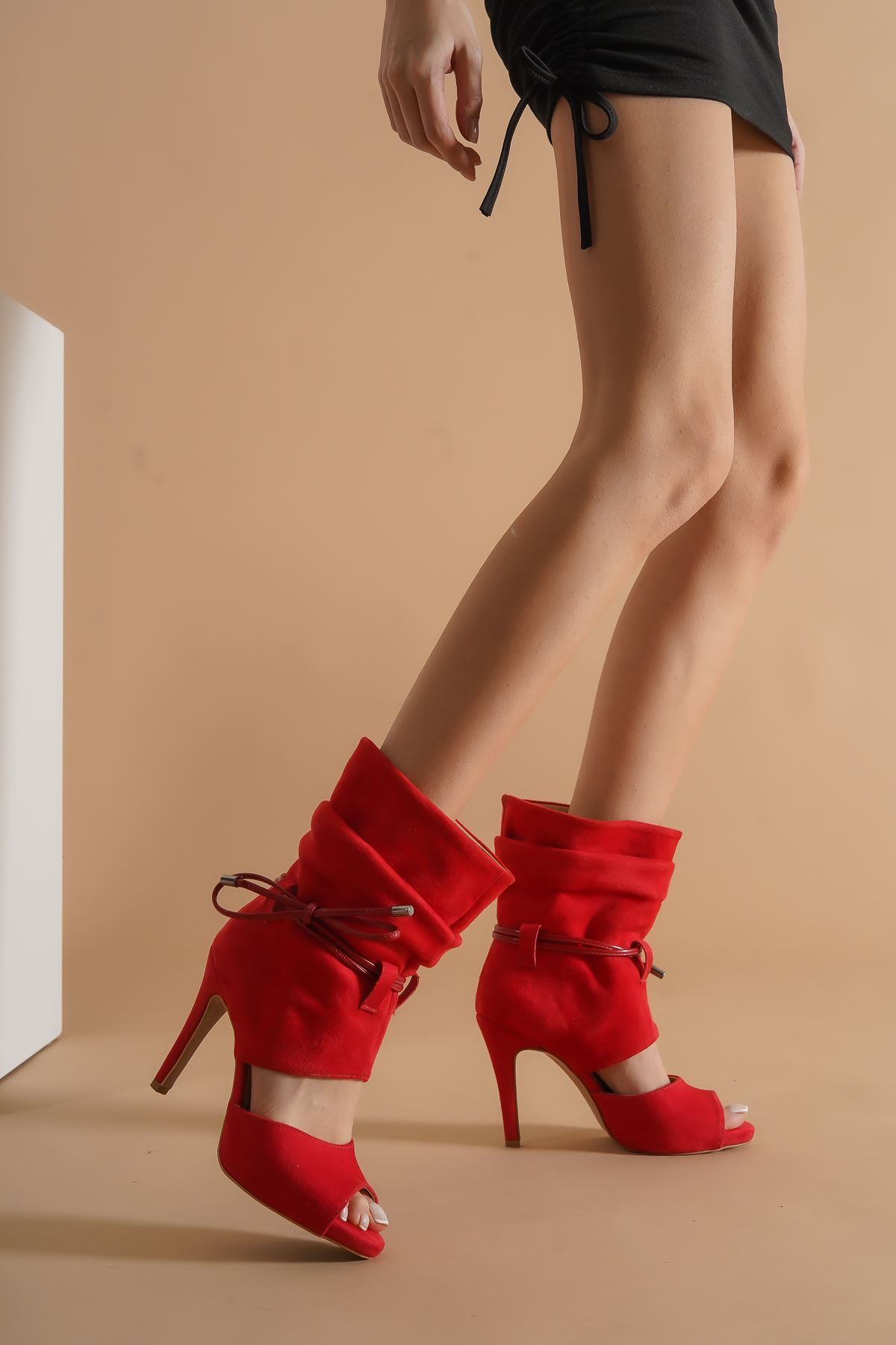 Juno Kırmızı Süet Topuklu Kadın Ayakkabı