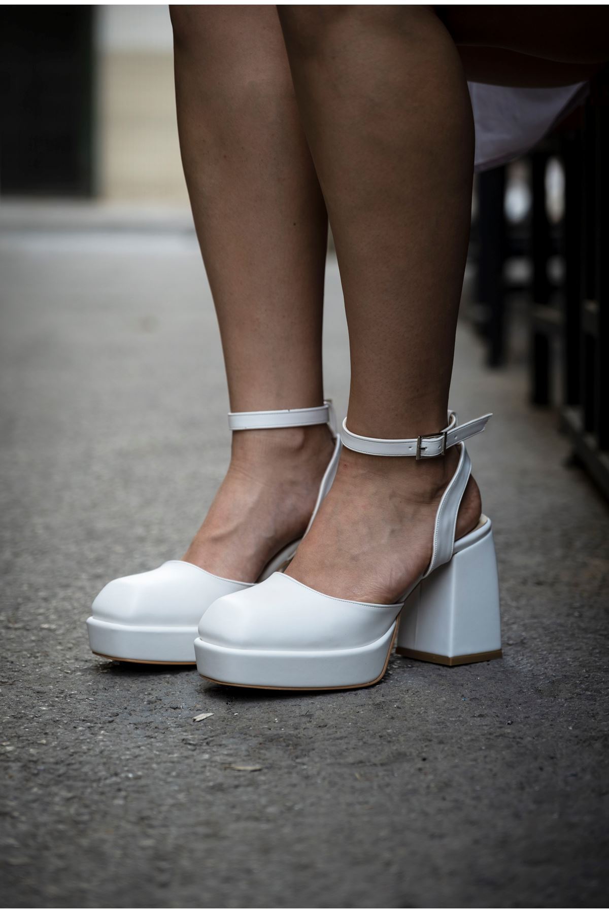 Alices Beyaz Cilt Platform Kadın Taşsız Ayakkabı