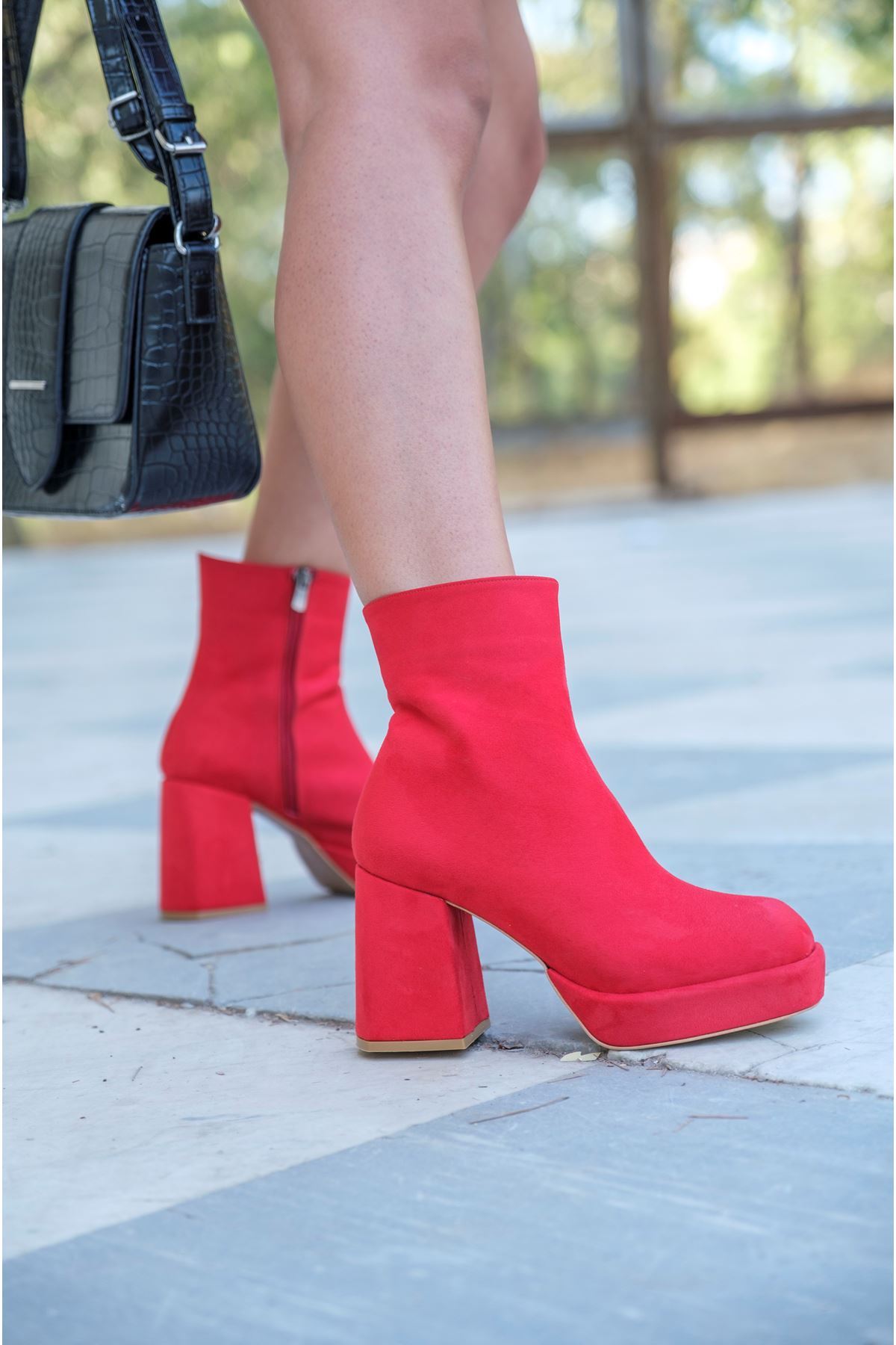 Kırmızı Süet Tasarım Topuklu Kadın Ayakkabı Layana