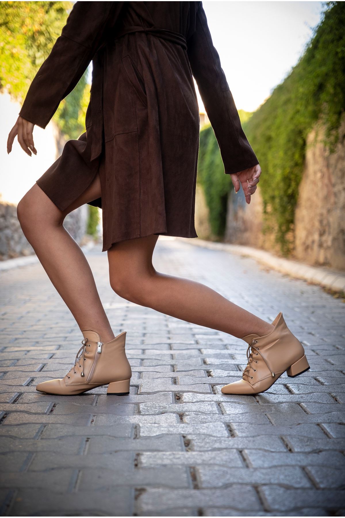 Nude Cilt Tasarım Alçak Topuklu   Kadın Ayakkabı Marea