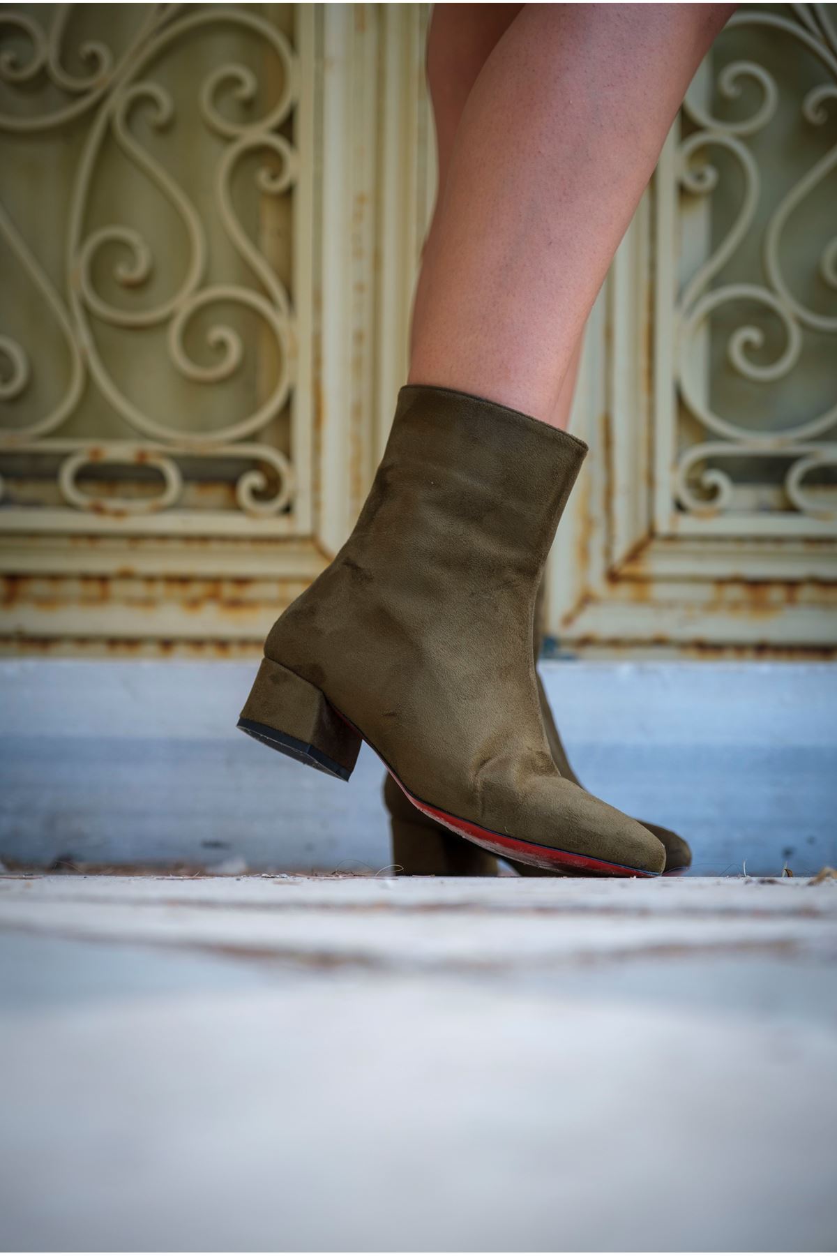 Haki Süet Tasarım Alçak Topuklu   Kadın Ayakkabı Scala