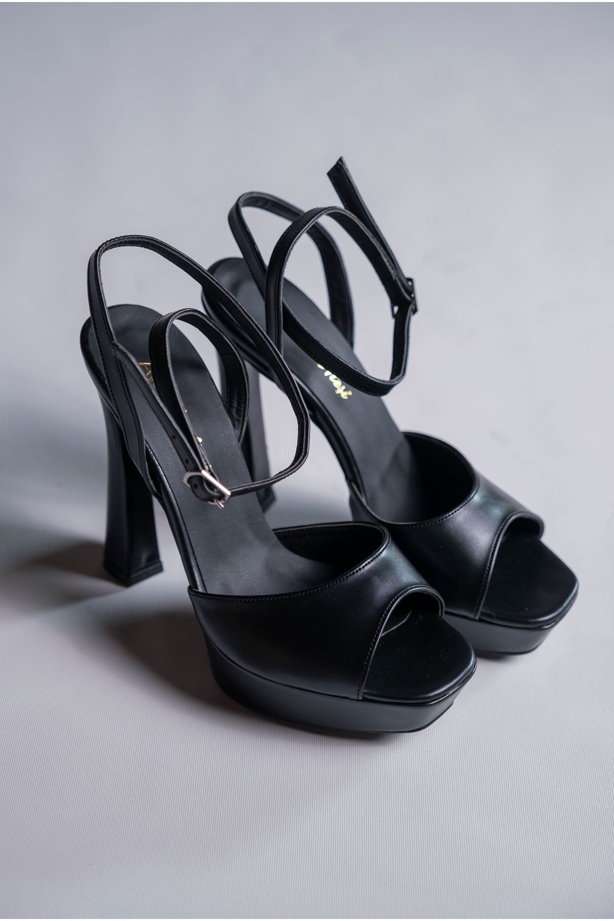Hazels Siyah Cilt Platform Kadın Ayakkabı