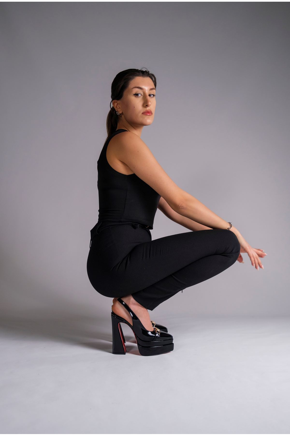 Siyah Rugan Çift  Platform Tasarım Arka Açık Kadın Yüksek Topuklu Ayakkabı Pacha