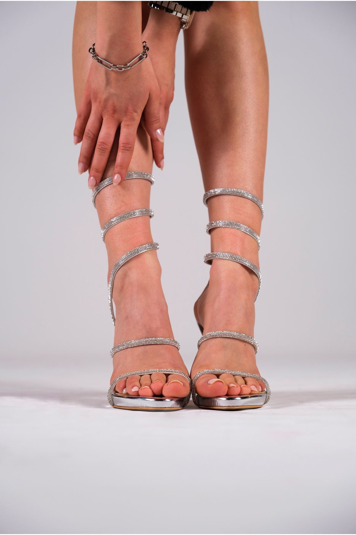 Gümüş Ayna Taş Detaylı  Özel Tasarım Kadın Ayakkabı Mercury