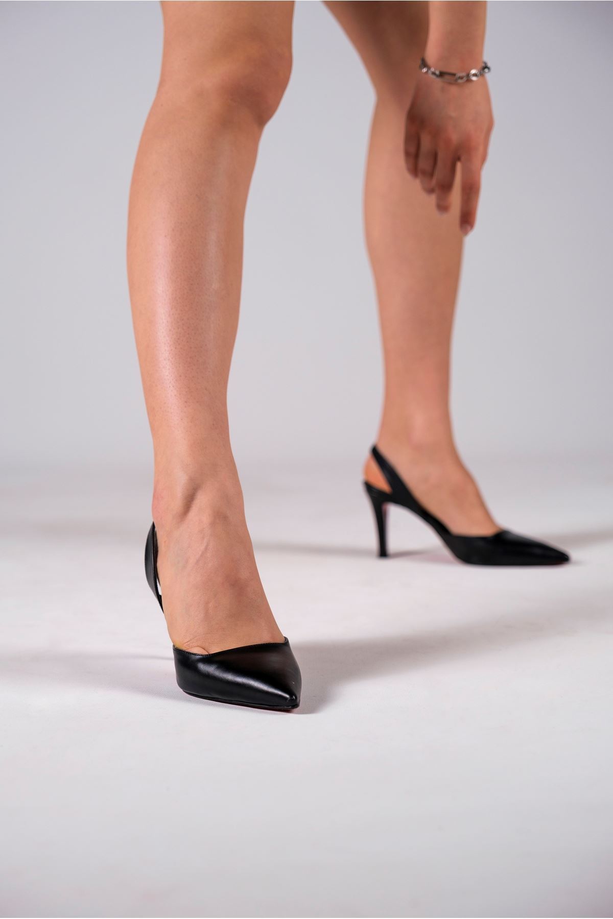 Siyah Cilt Kadın İnce Topuklu Ayakkabı Stiletto Allie