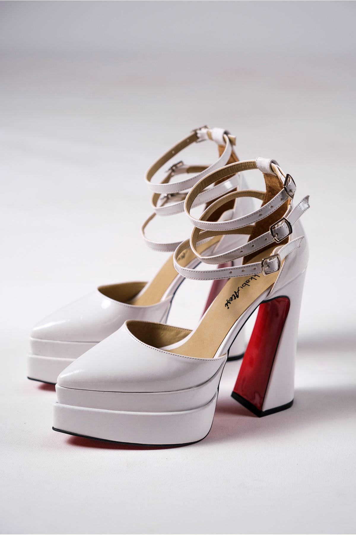 Beyaz Rugan Çift  Platform Özel Tasarım Kadın Ayakkabı Auris
