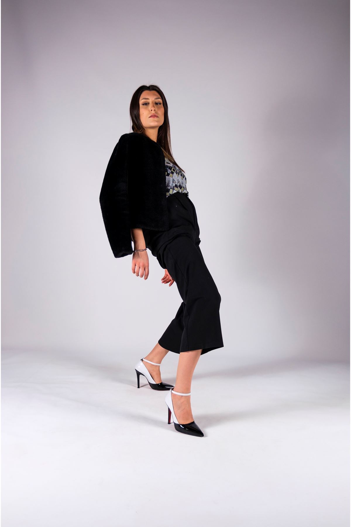 Siyah Rugan - Beyaz Rugan Kadın İnce Topuklu Ayakkabı Stiletto Calit