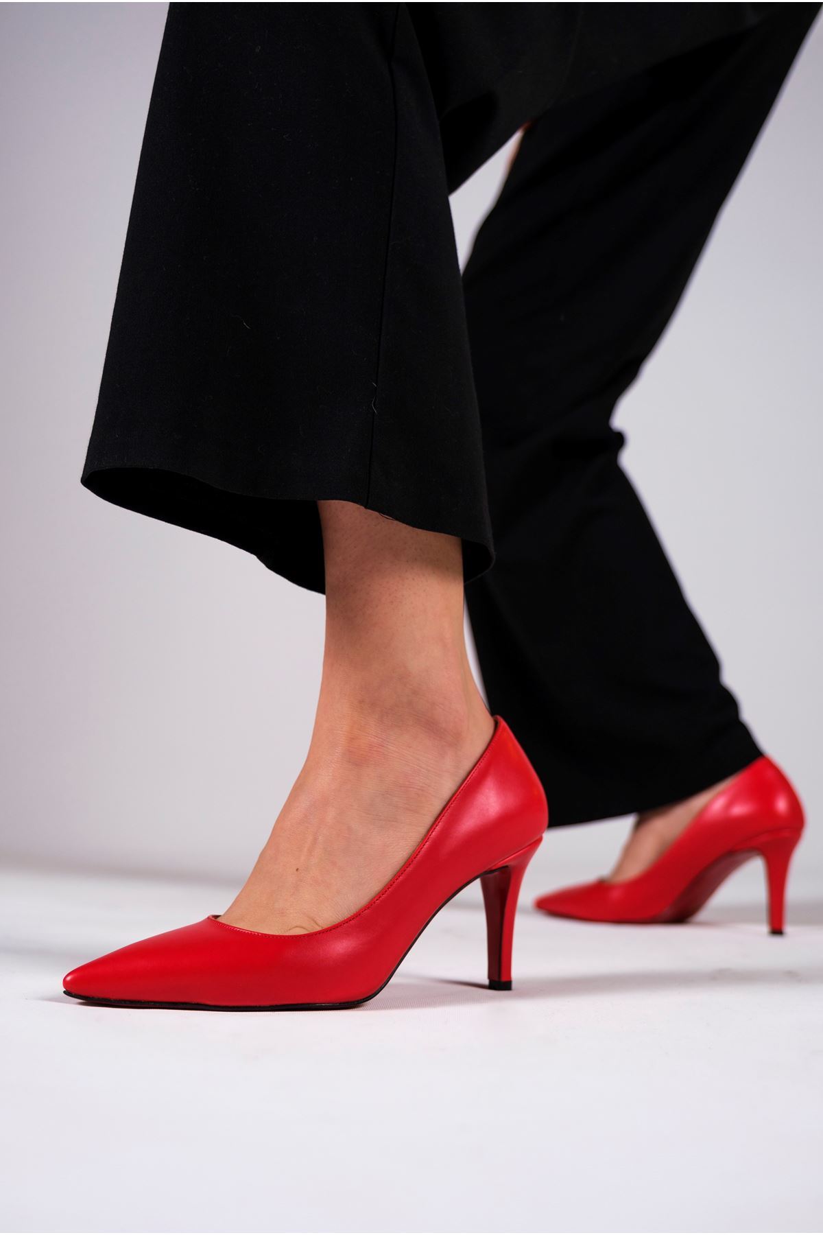 Kırmızı Cilt  Kadın İnce Topuklu Ayakkabı Stiletto Demure