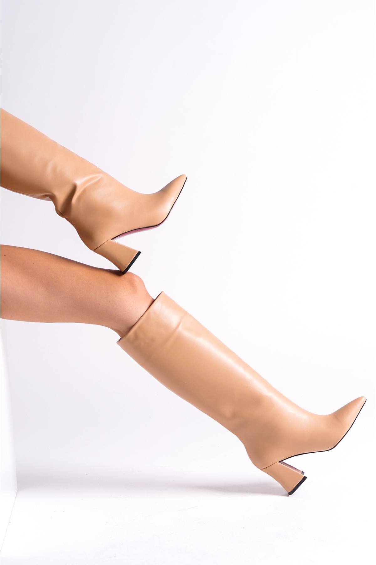 Nude Cilt Tasarım Kadın Çizme Alçak Topuklu Ayakkabı Aster