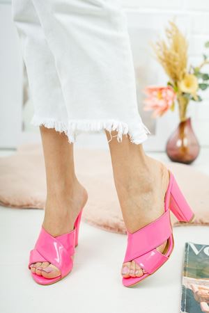 Arone Kadın Topuklu Terlik