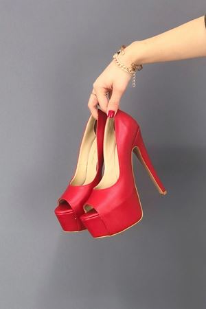 Kırmızı Chico Ayakkabı