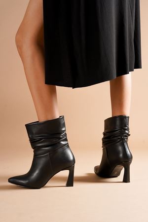 Novia Topuklu Kadın Bot