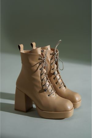 Nude Cilt Bağcıklı Tasarım Kalın Topuklu Kadın Ayakkabı Ribel