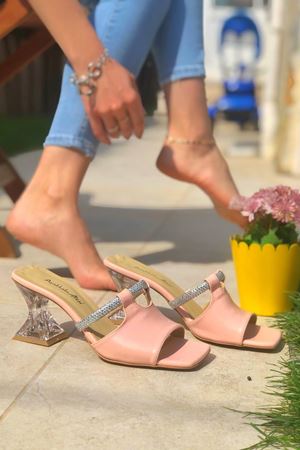 Nuvo Şeffaf Kadın Topuklu Terlik