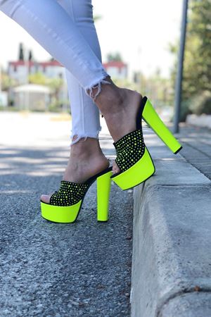 Siyah Peter Yüksek Topuklu Terlik