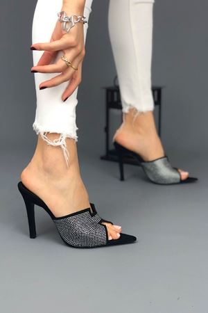 Siyah Peyton Süet Taşlı Kadın Terlik