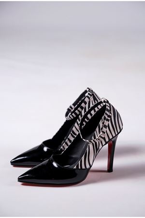 Siyah Rugan Zebra Kadın İnce Topuklu Ayakkabı Stiletto Calit