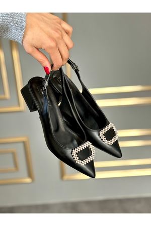 Siyah Özel Tasarım Tokalı Kısa Topuklu Kadın Ayakkabı Yessi